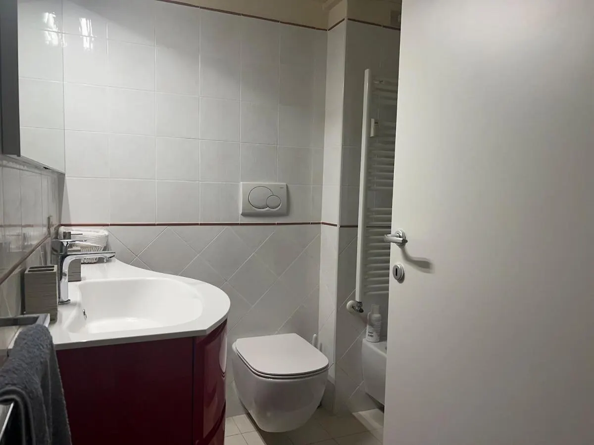 Cozy Apartment In Brera Milan 0*,